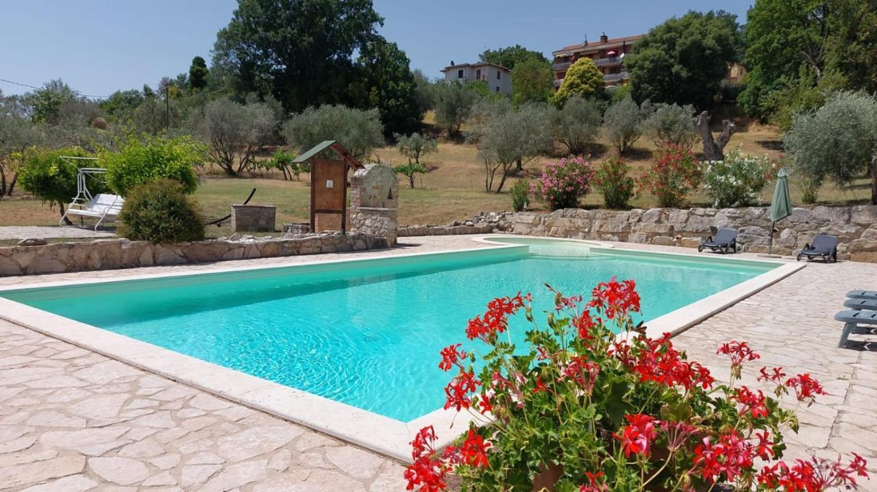 Agriturismo Camera Rosa Todi Exteriér fotografie