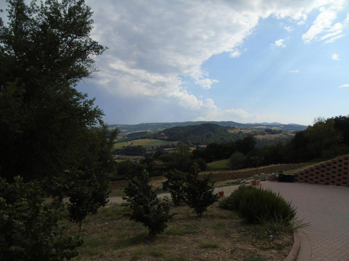 Agriturismo Camera Rosa Todi Exteriér fotografie
