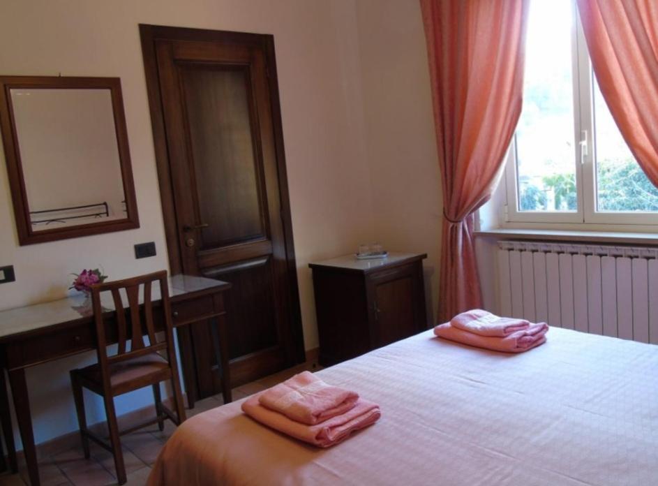 Agriturismo Camera Rosa Todi Exteriér fotografie